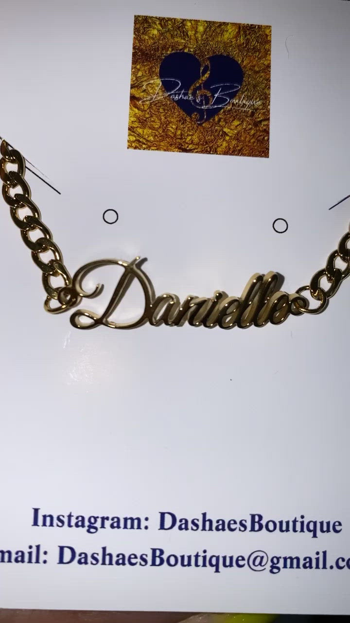 Basic Nameplate Necklace and Bracelet Set
